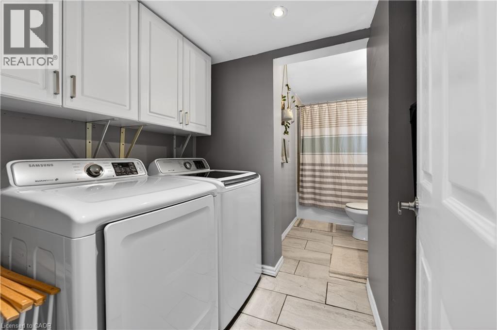 30 CAMBRIDGE Avenue - 21