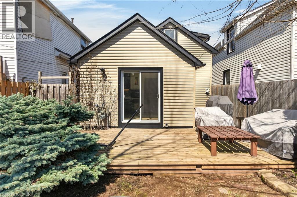 30 CAMBRIDGE Avenue - 28