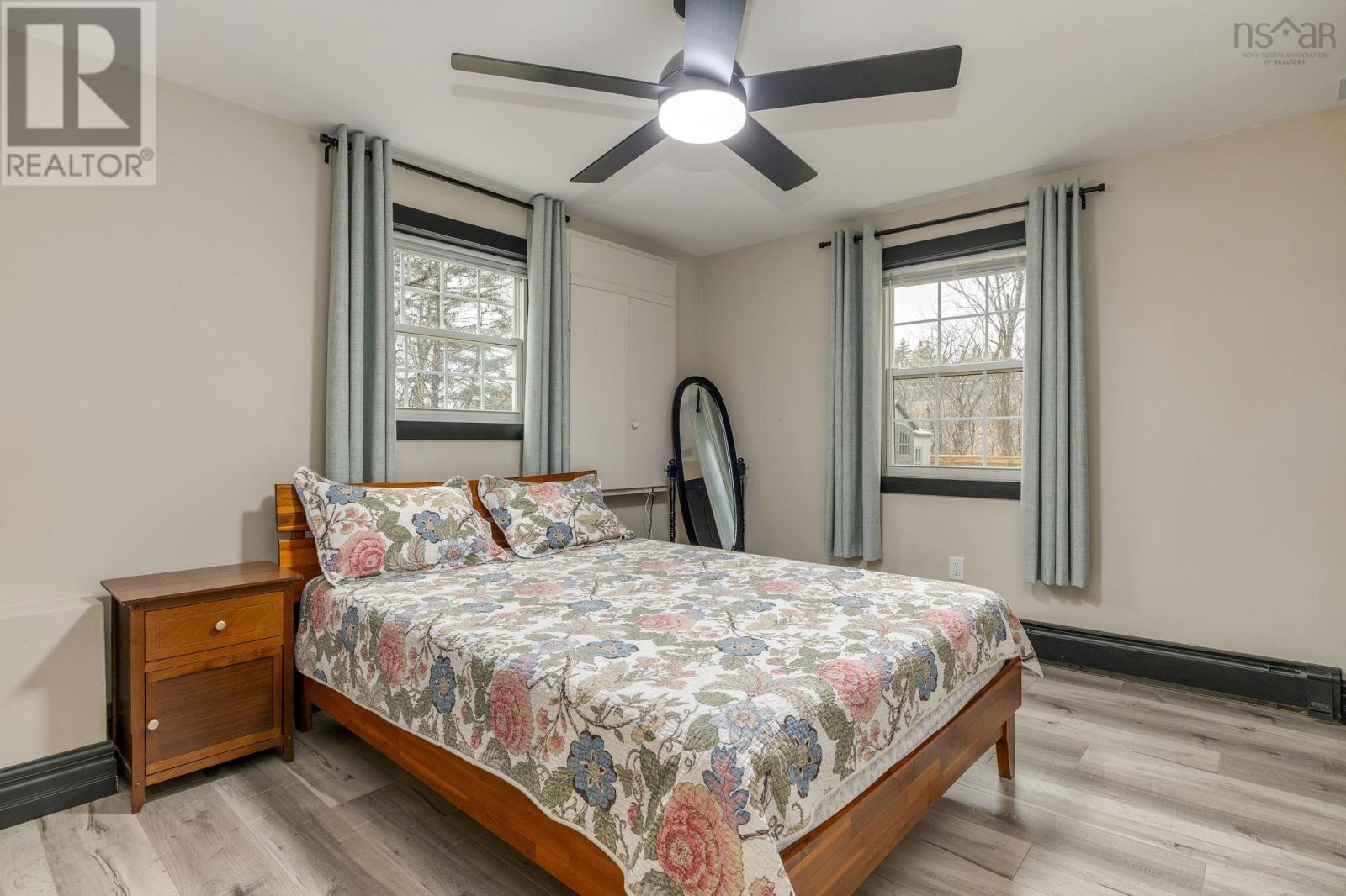 Property 33 of 47 of 162 Granville Road