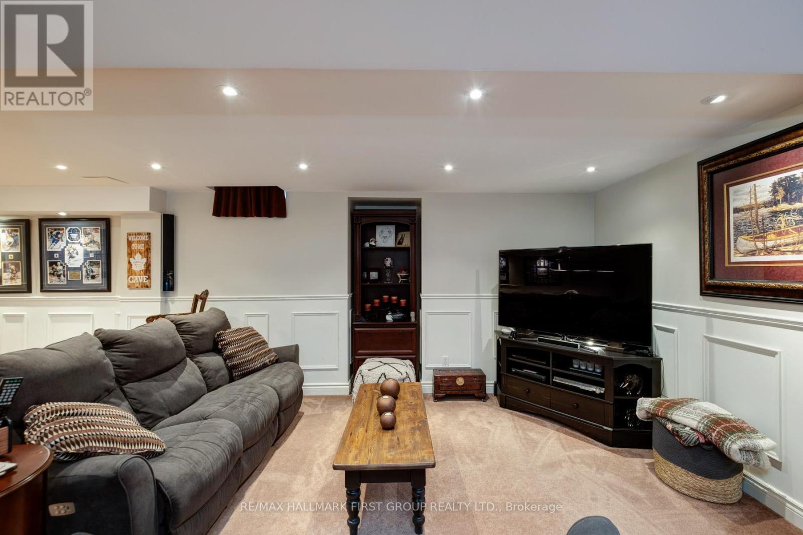 7 FOAKES DRIVE — photo 26