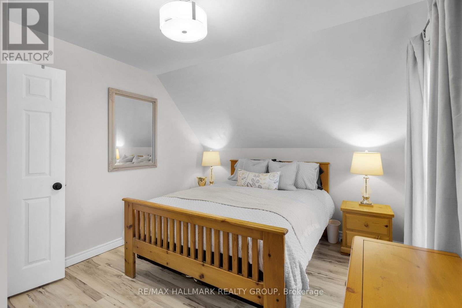142 PARK STREET - 27