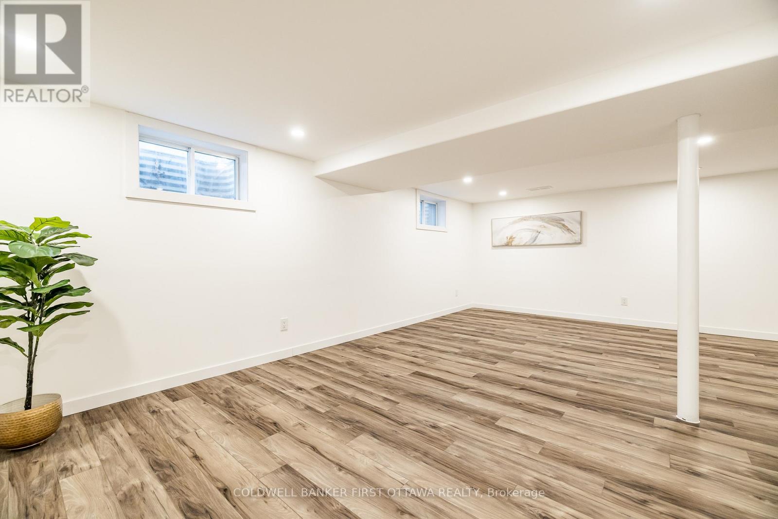 1 PORTER STREET — photo 25