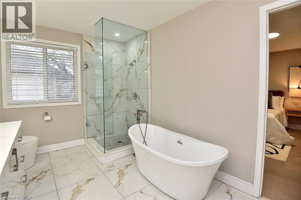 5109 BLUE SPRUCE Avenue, Burlington, Ontario, L7L6G7 — Photo 9