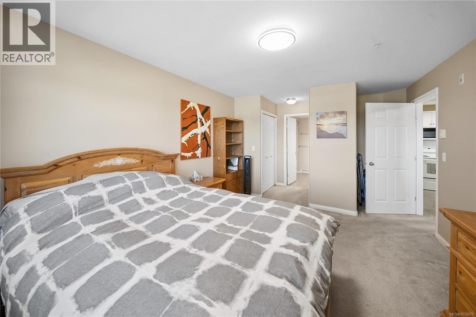 #213 1633 DUFFERIN CRES - 16