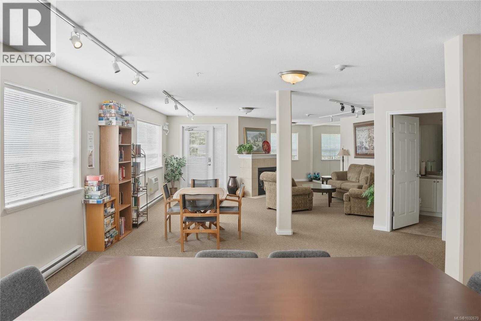 #213 1633 DUFFERIN CRES - 29