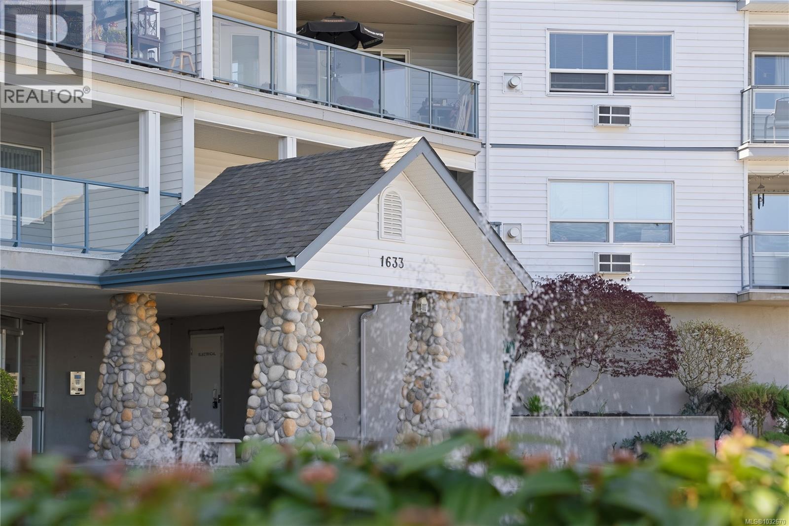 #213 1633 DUFFERIN CRES - 32