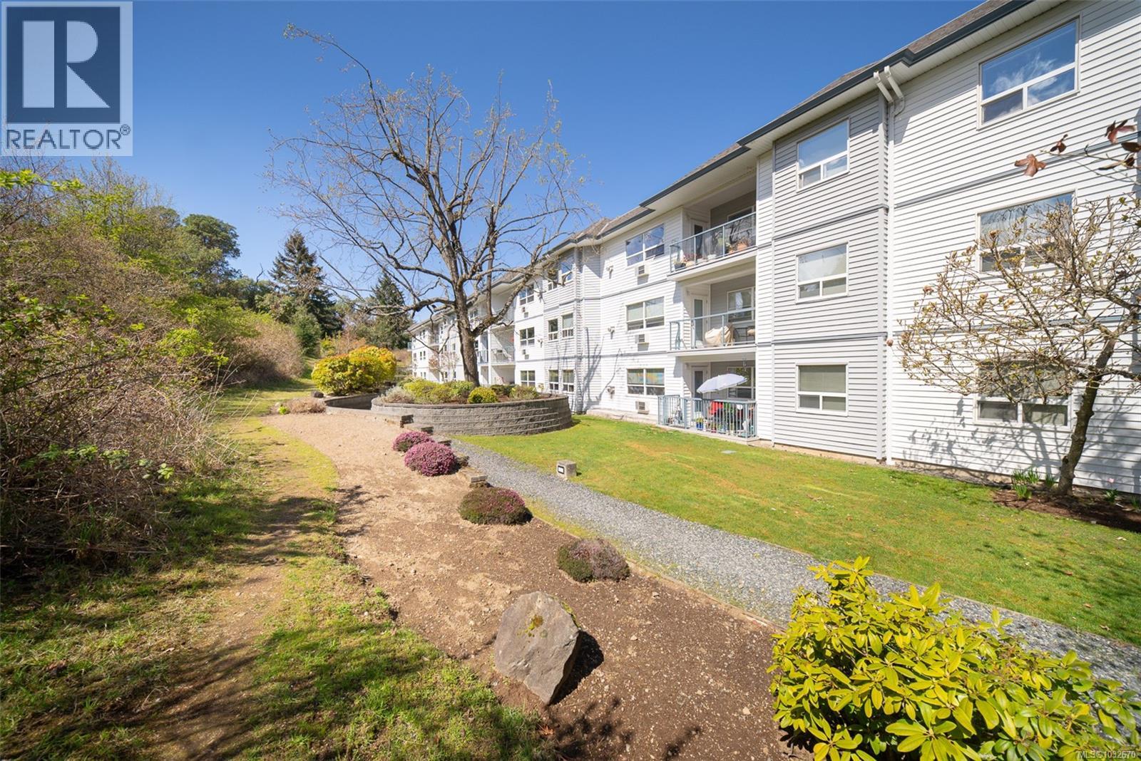 #213 1633 DUFFERIN CRES - 38