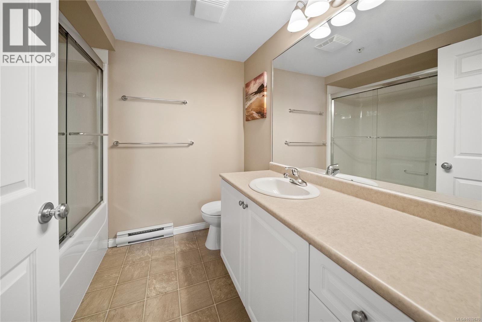 #213 1633 DUFFERIN CRES - 7