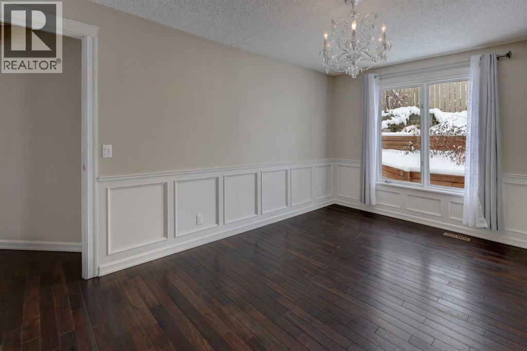 Single Family House 3 Level for Sale in   Strathcona Drive SW Strathcona Park Calgary 