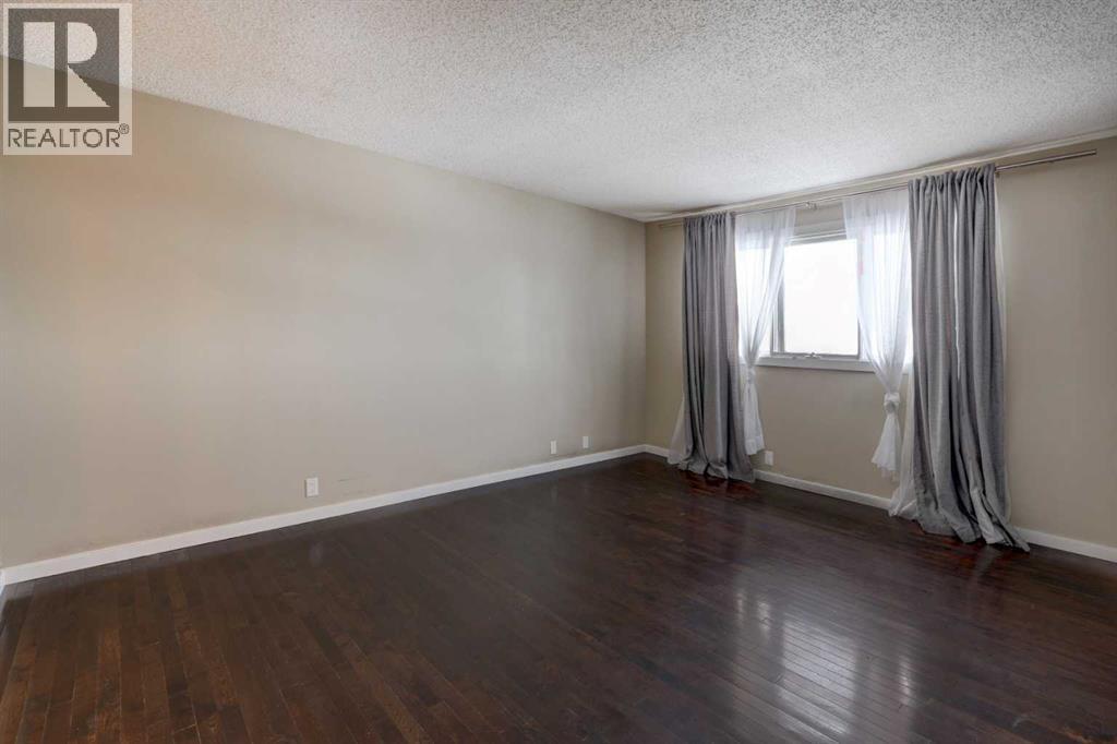 Single Family House 3 Level for Sale in   Strathcona Drive SW Strathcona Park Calgary 