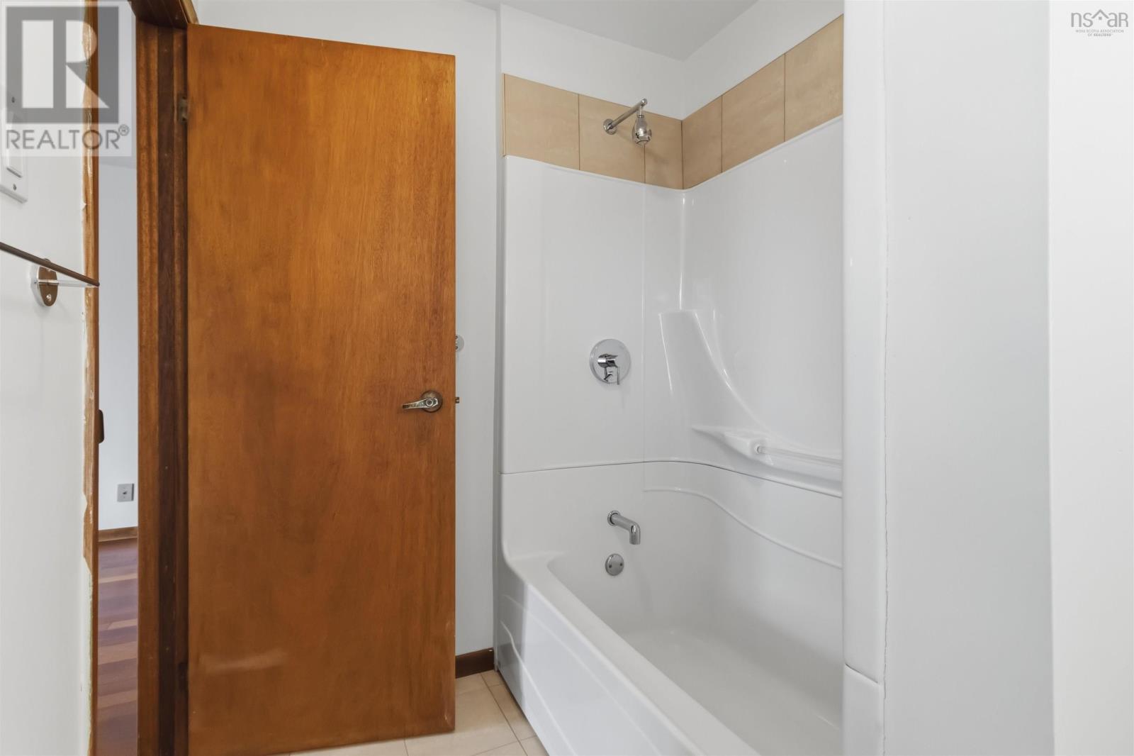 Property 22 of 46 of 11 Wheatstone Heights