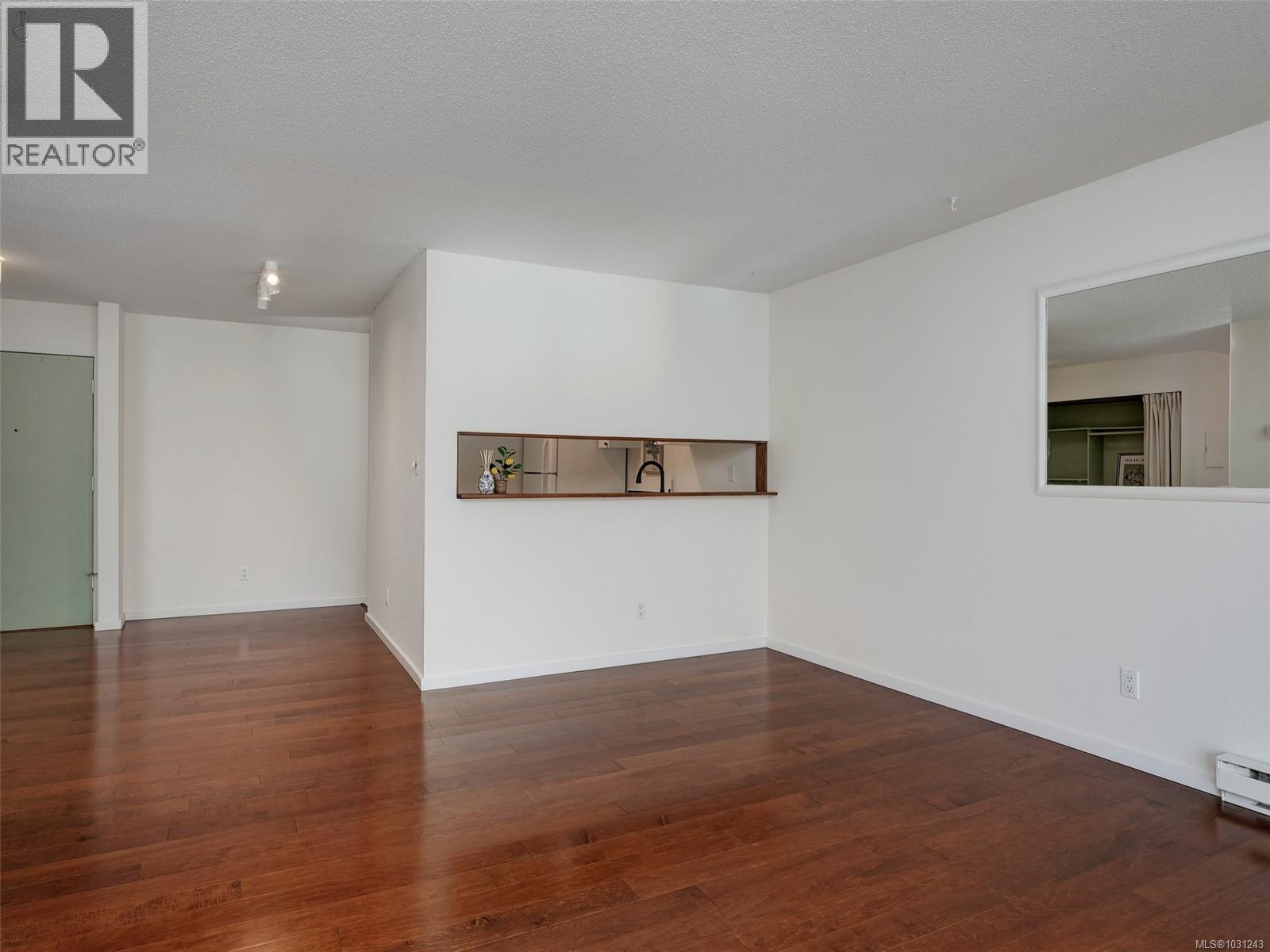 #307 3277 Glasgow Ave - 9