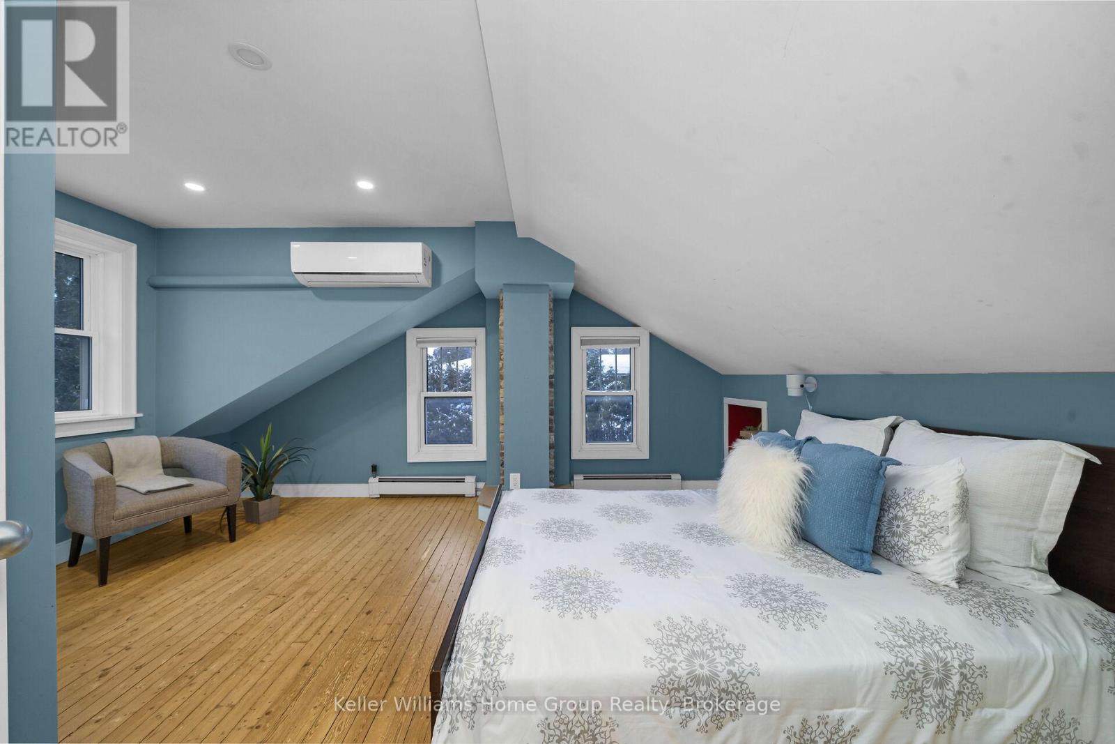 75 WELLESLEY STREET - 18