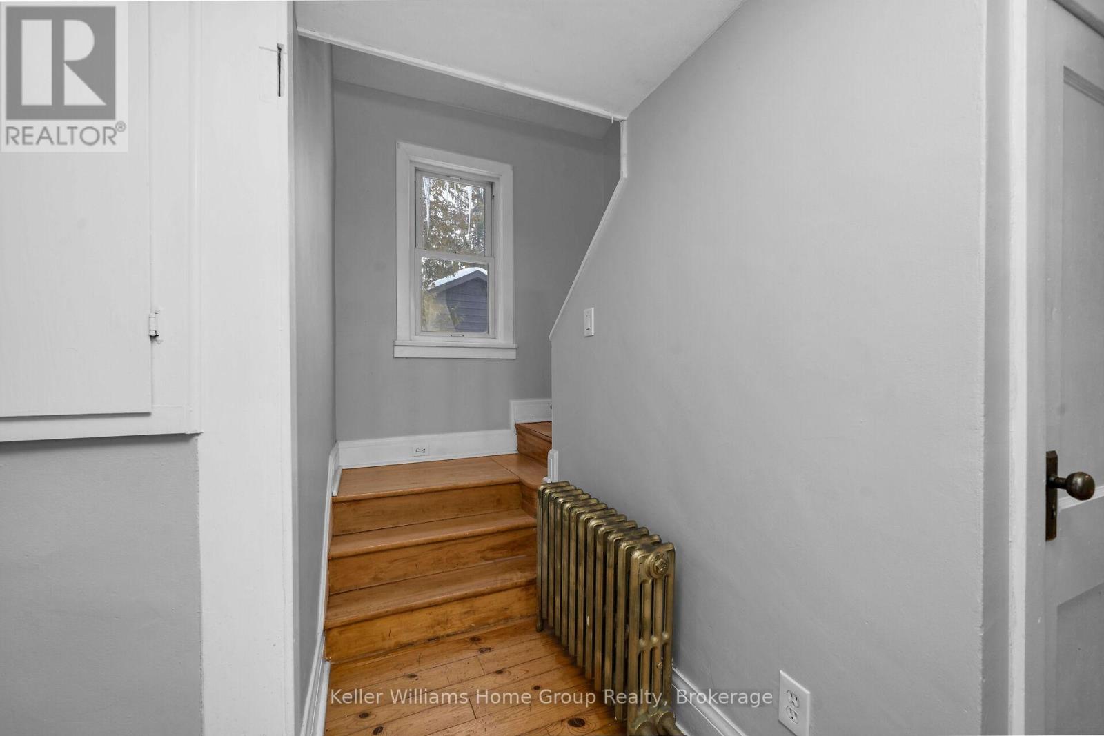 75 WELLESLEY STREET - 17