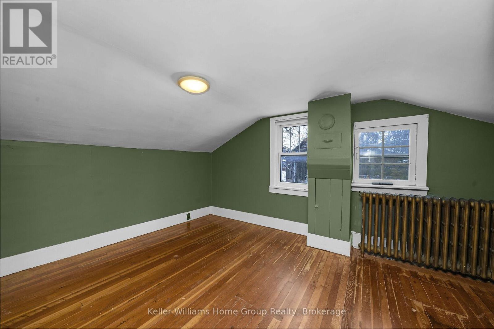 75 WELLESLEY STREET - 21