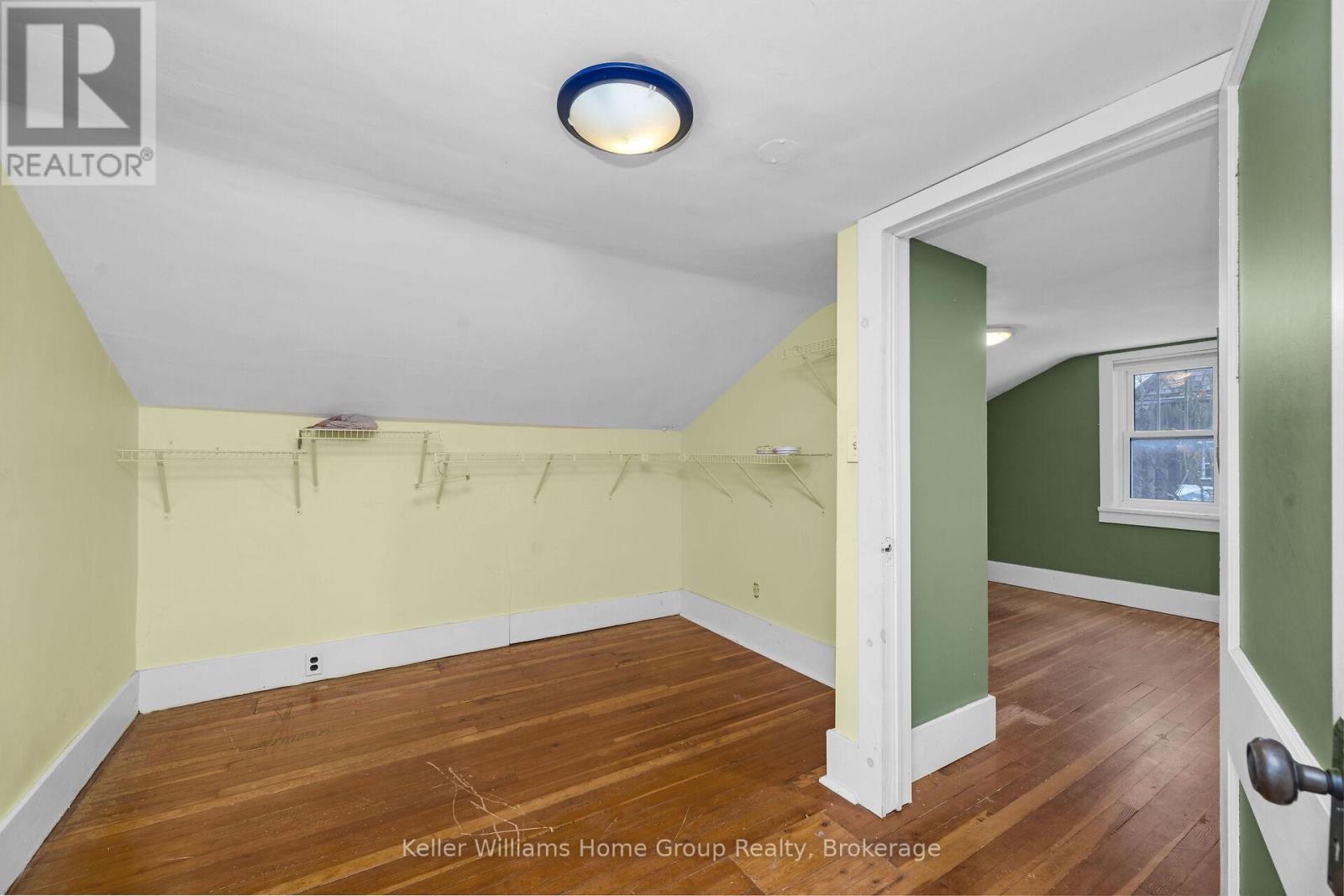 75 WELLESLEY STREET - 23