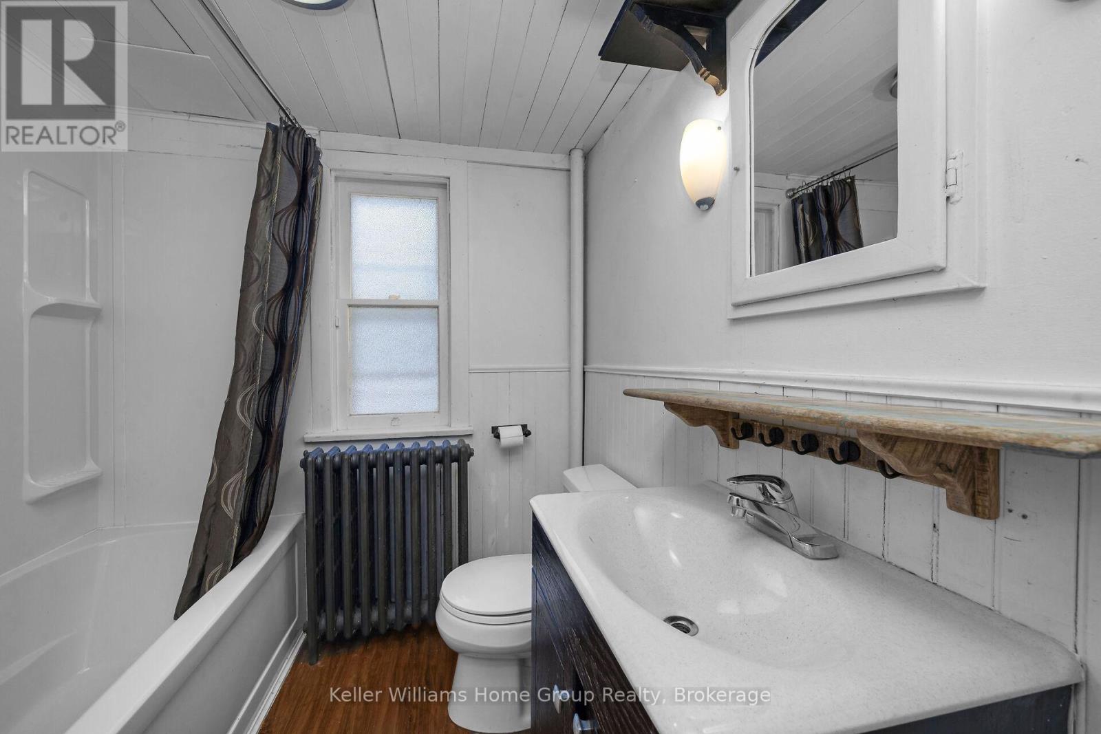 75 WELLESLEY STREET - 16