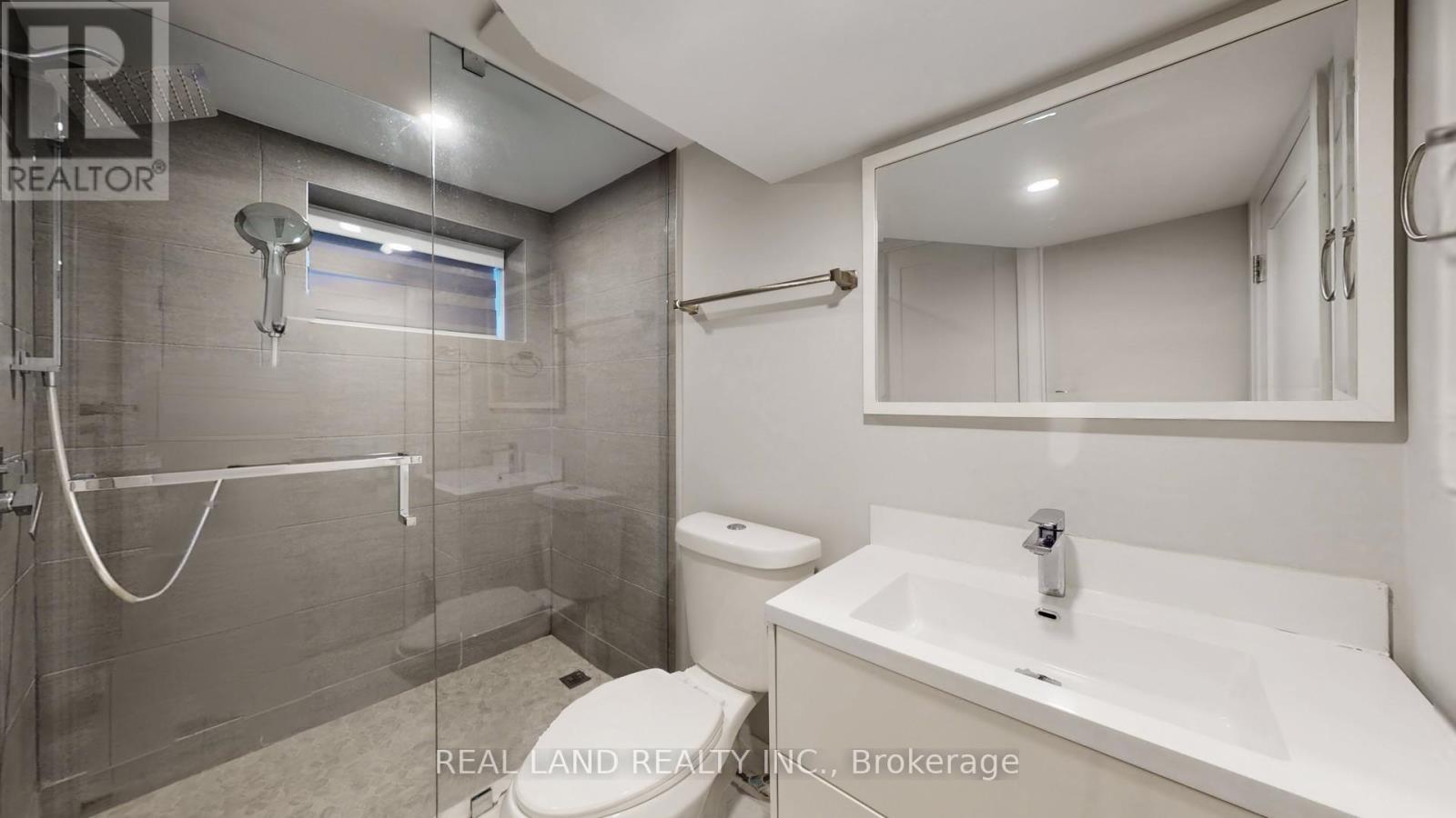 180 GOULDING AVENUE — photo 43