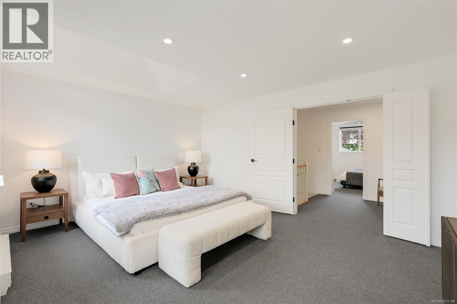 #66 530 MARSETT PL - 23