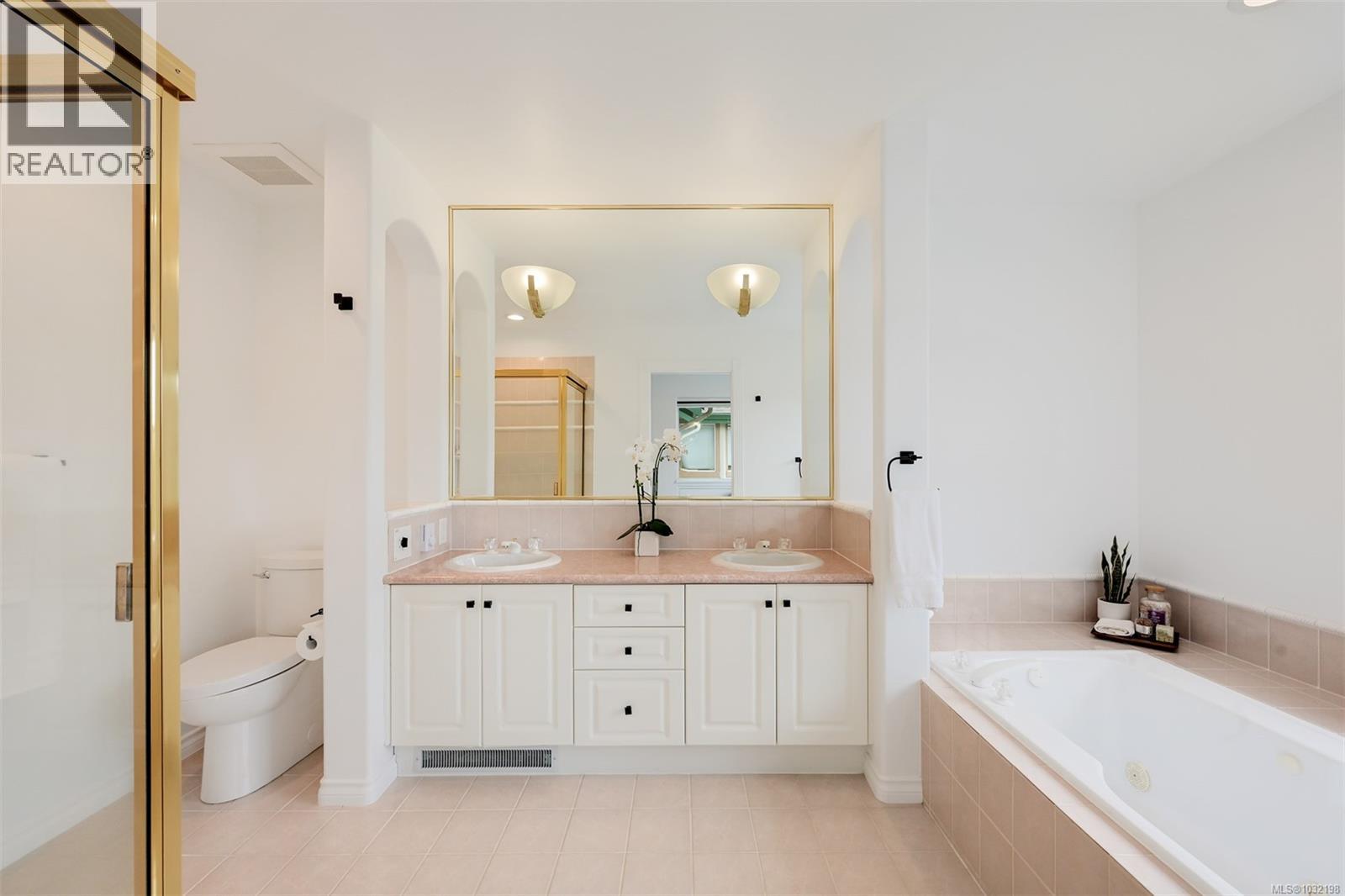 #66 530 MARSETT PL - 26