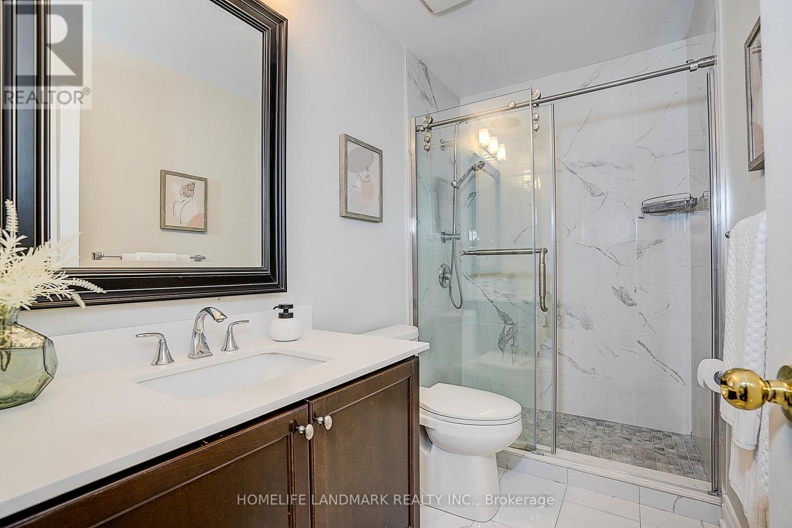 42 HOGABOOM AVENUE - 30
