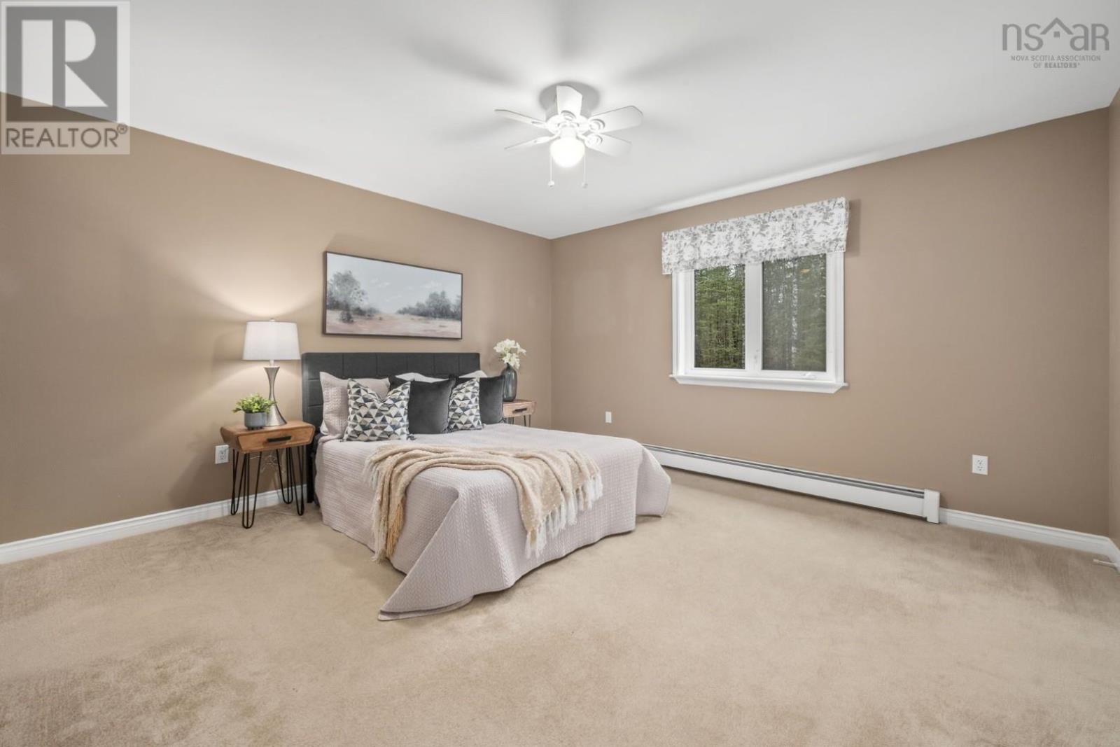 Property 22 of 50 of 32 Bristol Avenue