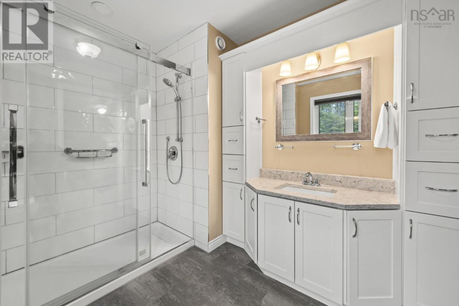 Property 25 of 50 of 32 Bristol Avenue