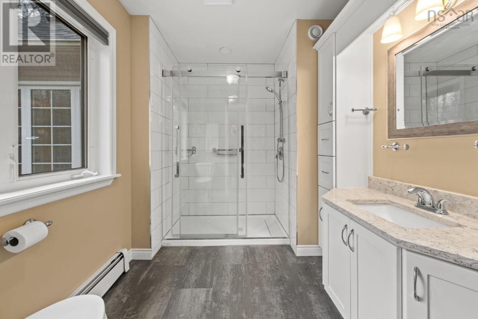 Property 26 of 50 of 32 Bristol Avenue