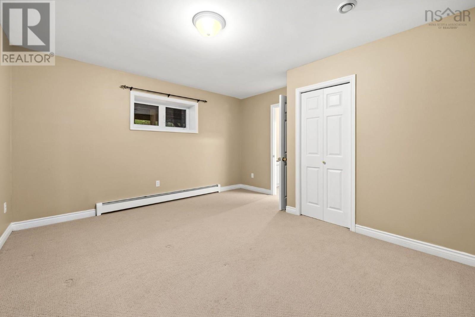 Property 35 of 50 of 32 Bristol Avenue