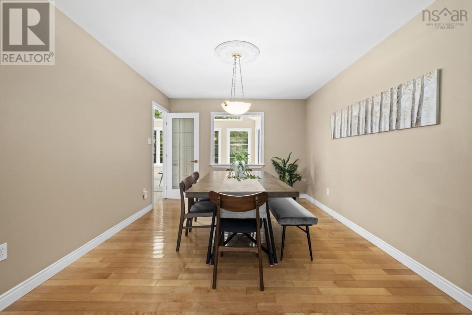 Property 7 of 50 of 32 Bristol Avenue