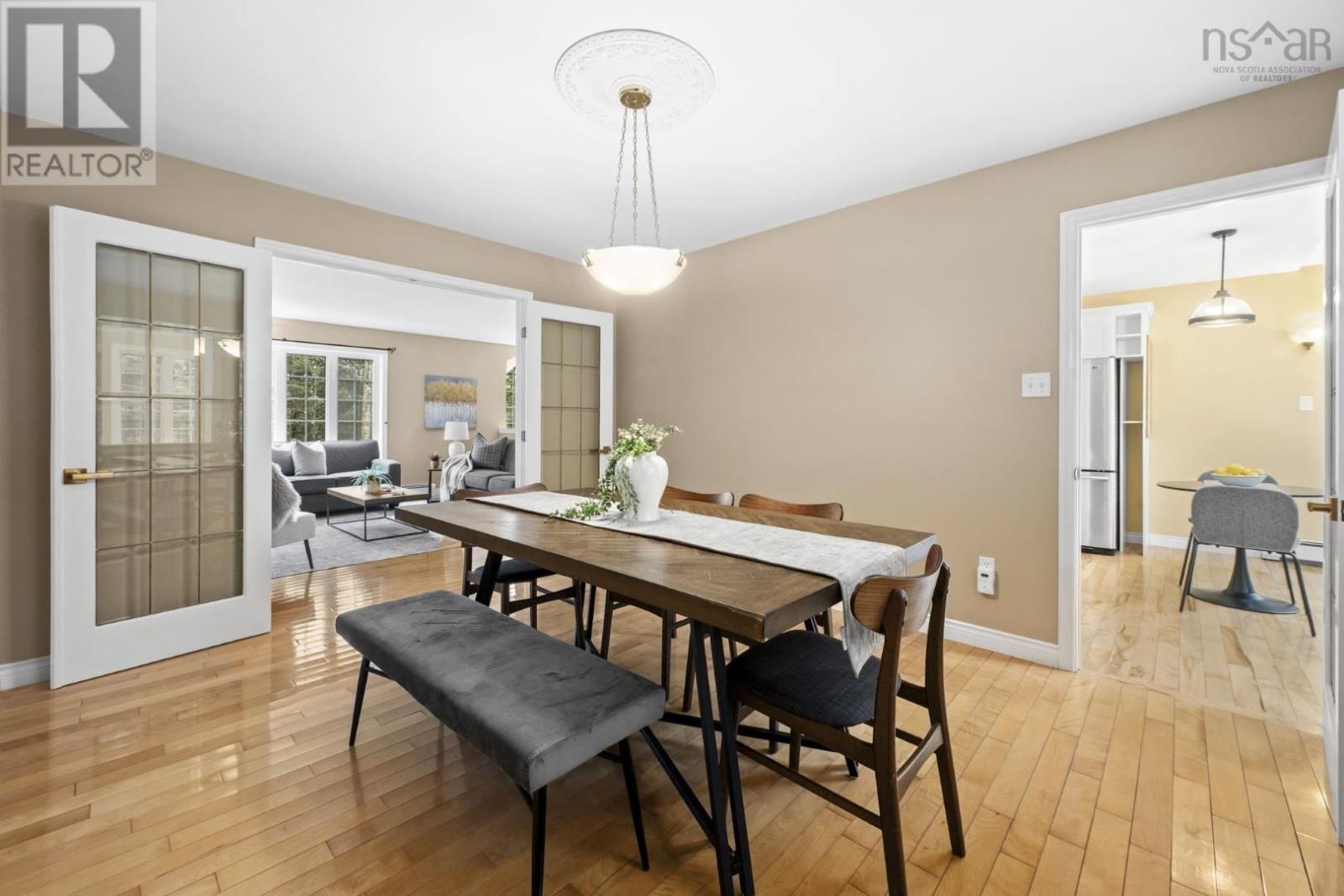 Property 8 of 50 of 32 Bristol Avenue