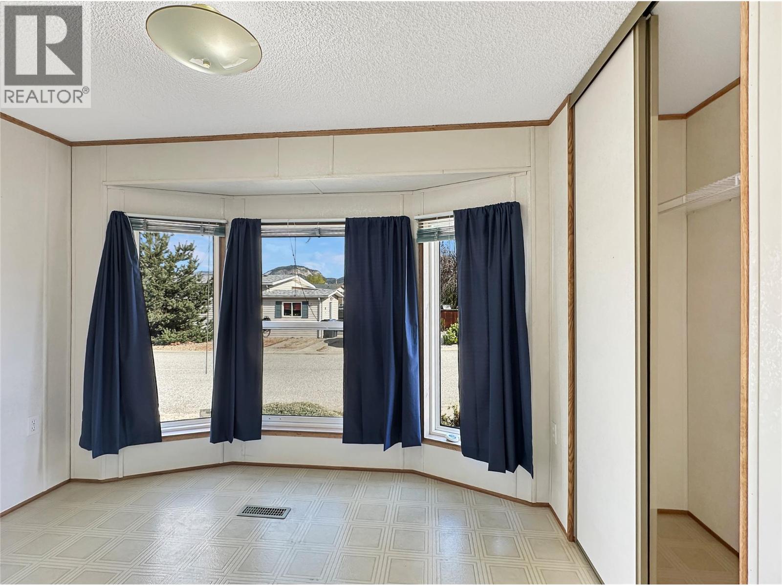 46 6778 TUCELNUIT Drive, Oliver