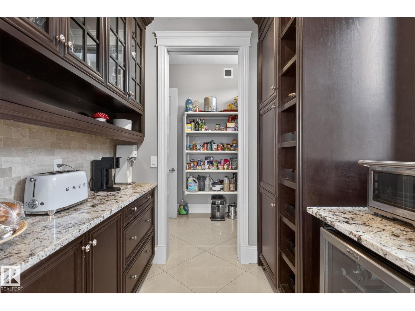 1413 WOODWARD CR NW, Edmonton