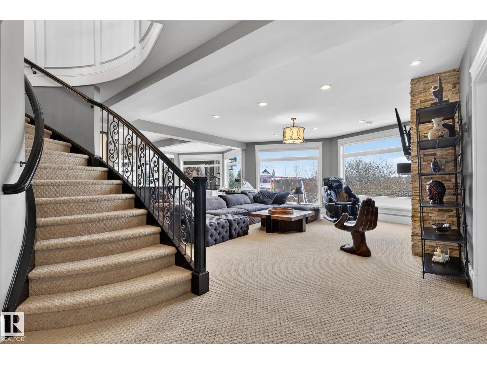 1413 WOODWARD CR NW, Edmonton