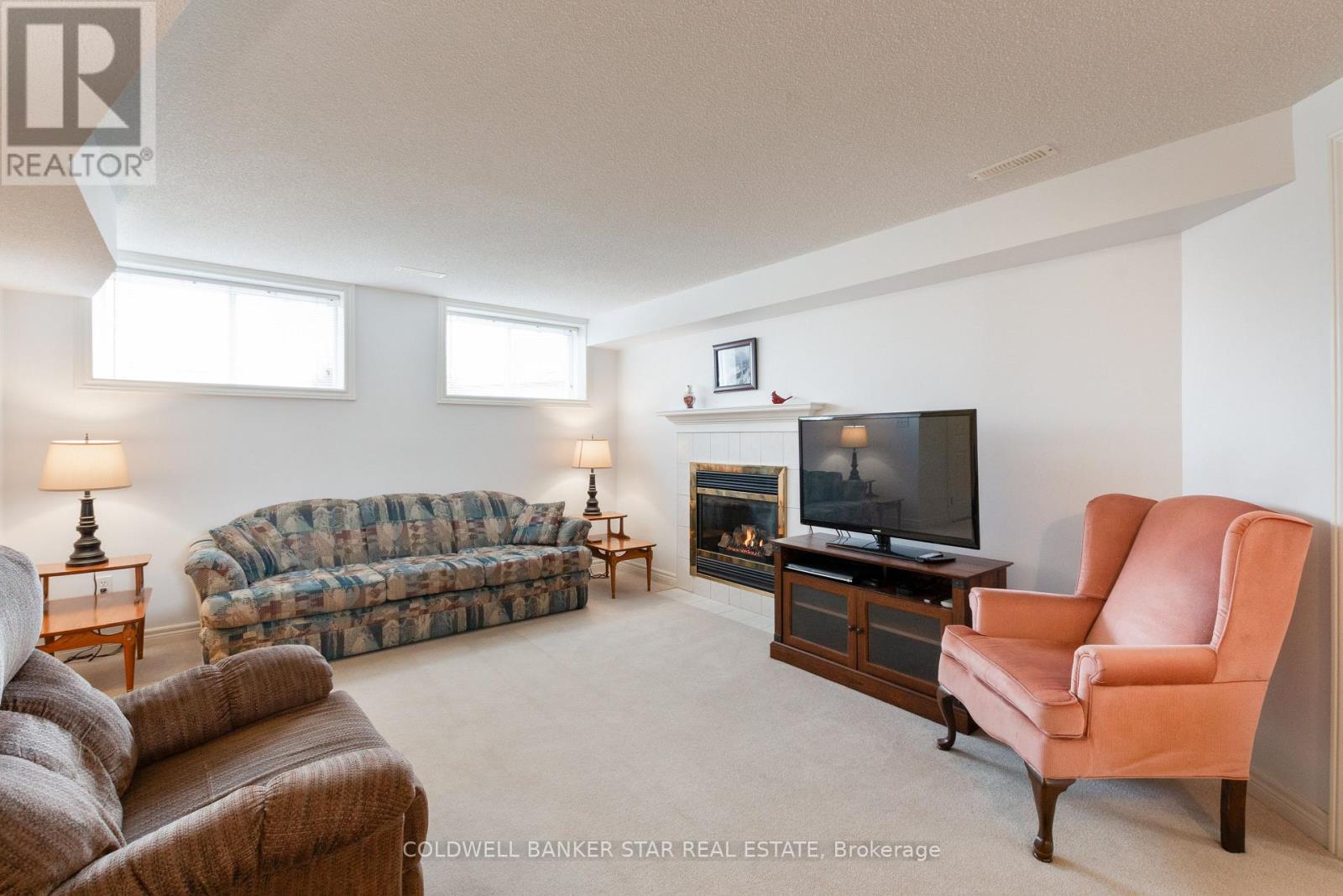 17 WINDEMERE PLACE - 24