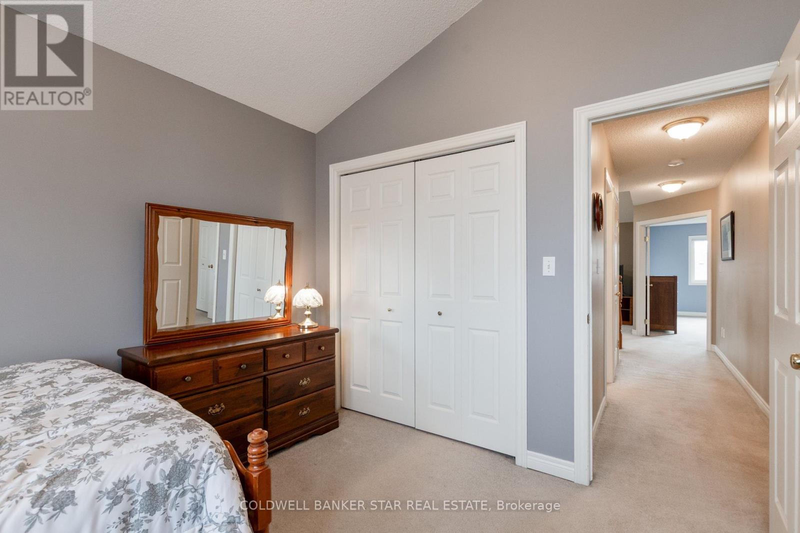 17 WINDEMERE PLACE - 41