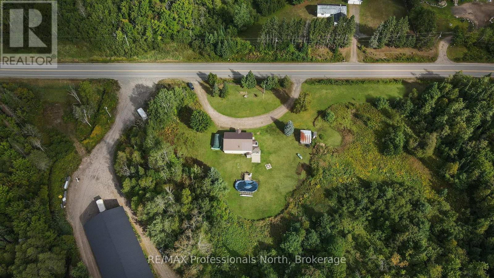 4072 GELERT ROAD — photo 42
