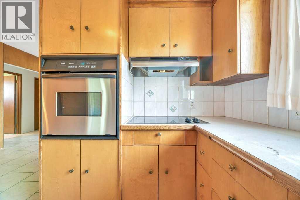 121 Cousin Street - 17