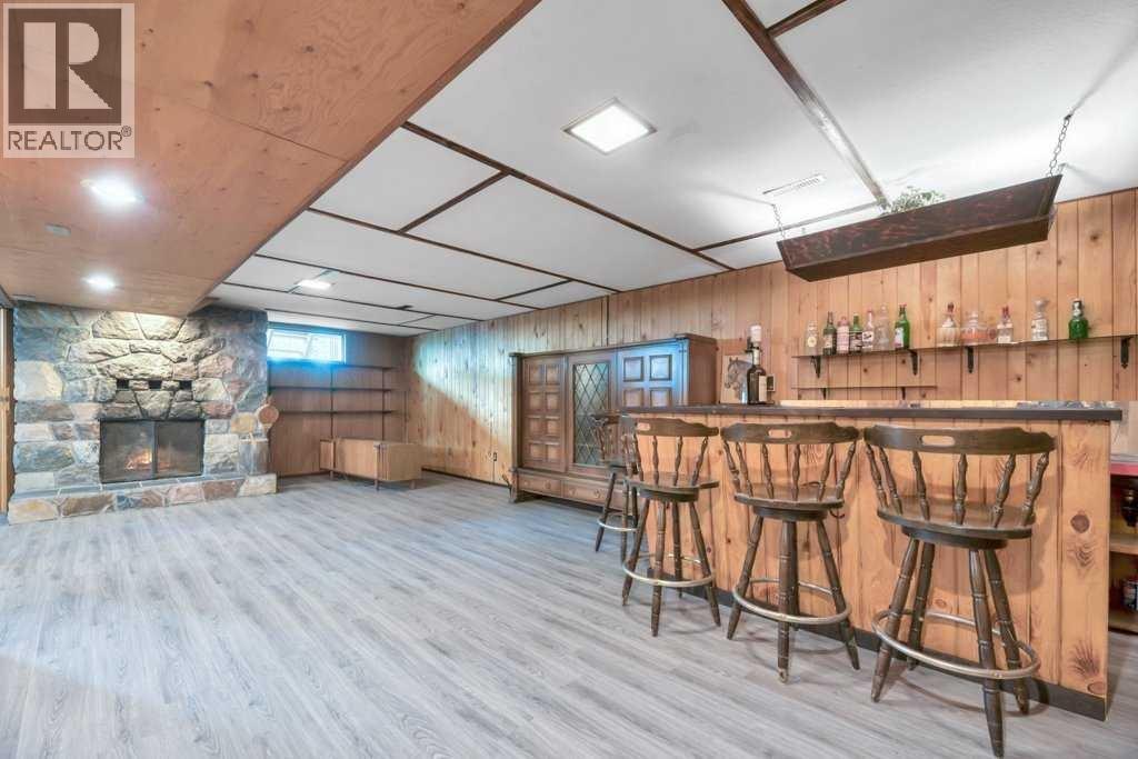 121 Cousin Street - 36