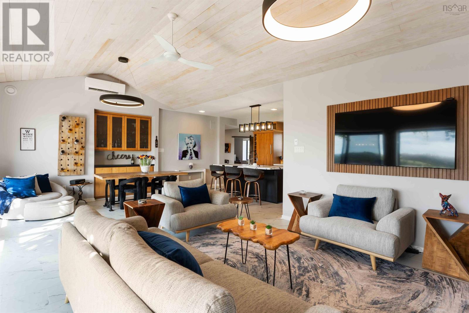 Property 7 of 34 of 1144 Avondale Road