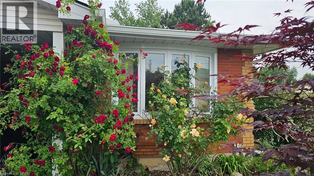 31 KINROSS Street Unit# 1 — photo 40