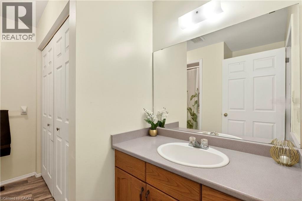 31 KINROSS Street Unit# 1 — photo 23