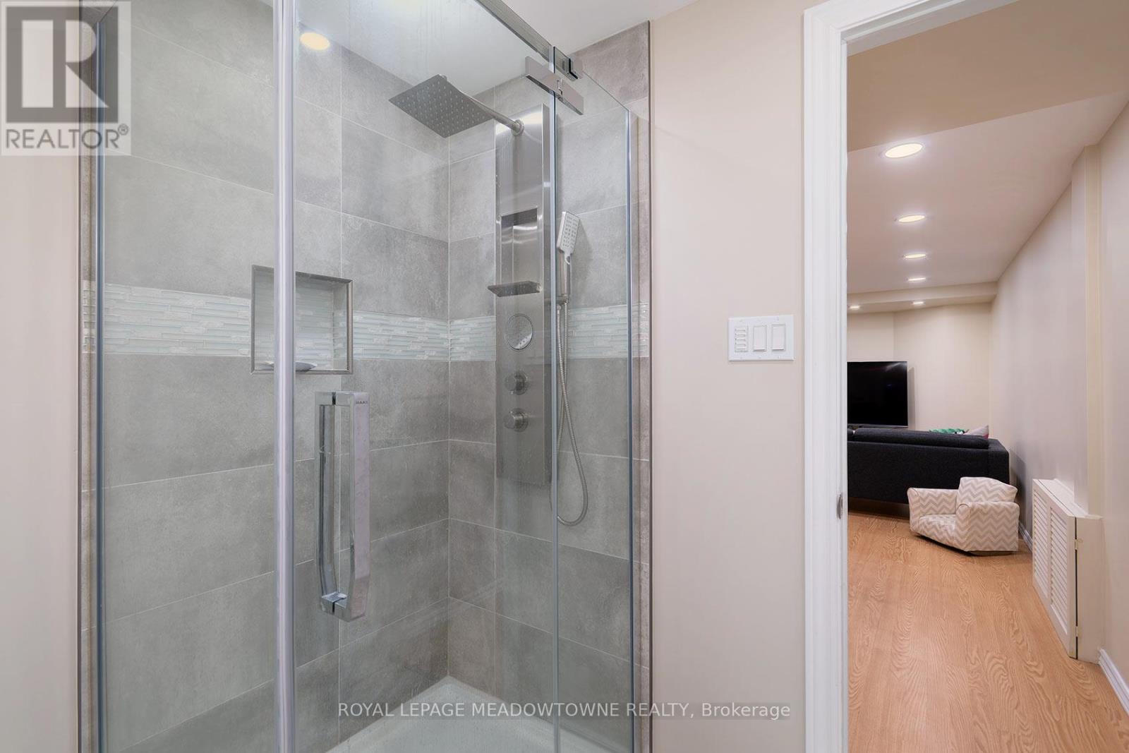 2542 VALENCIA ROAD, Mississauga (Meadowvale), Ontario, L5N4L6 — Photo 38