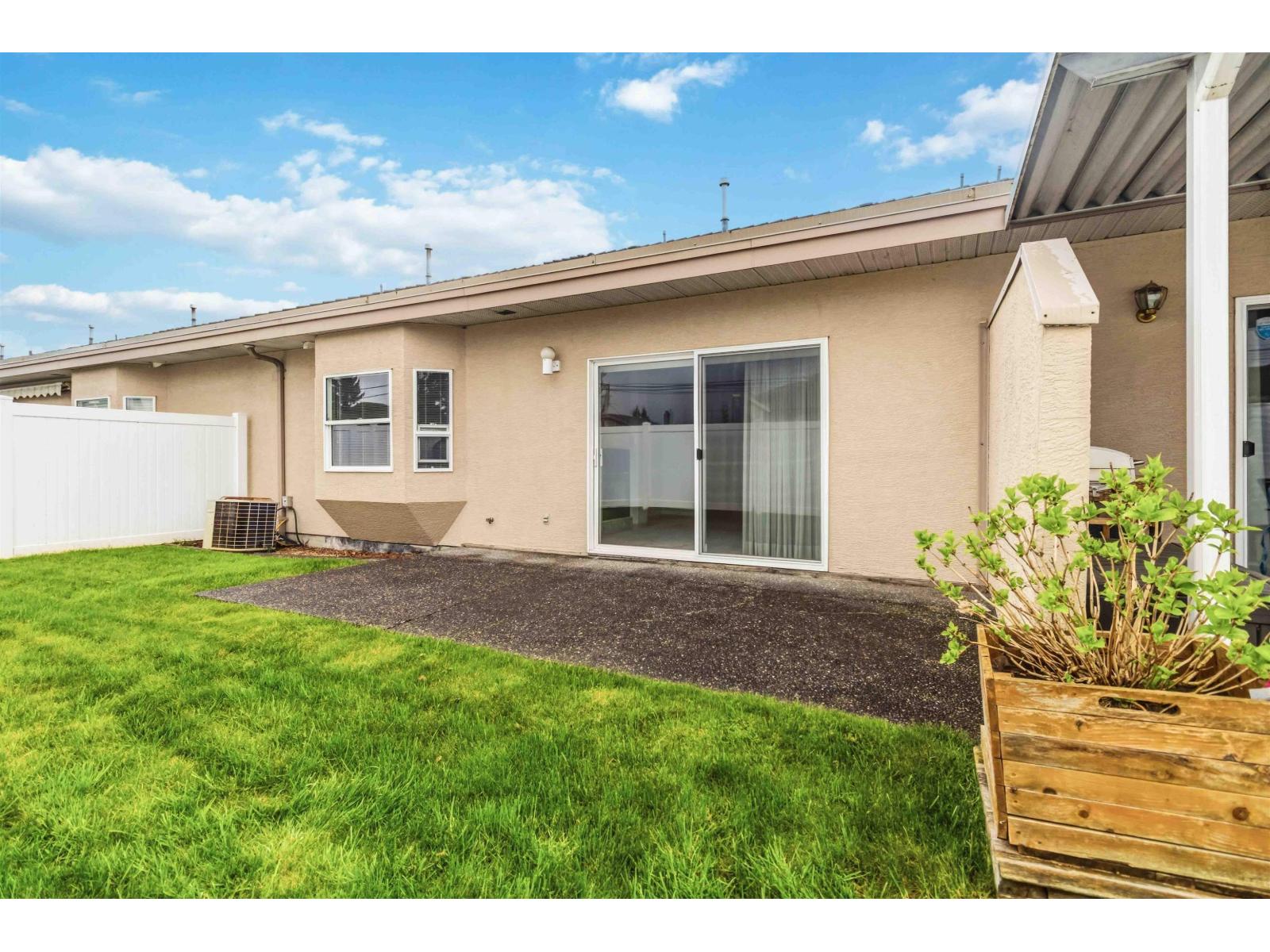 112 46385 FIRST AVENUE, Chilliwack Proper East — photo 19