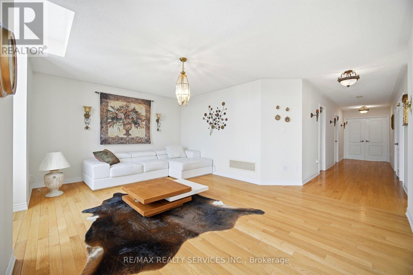 17 ISLAND GROVE — photo 25