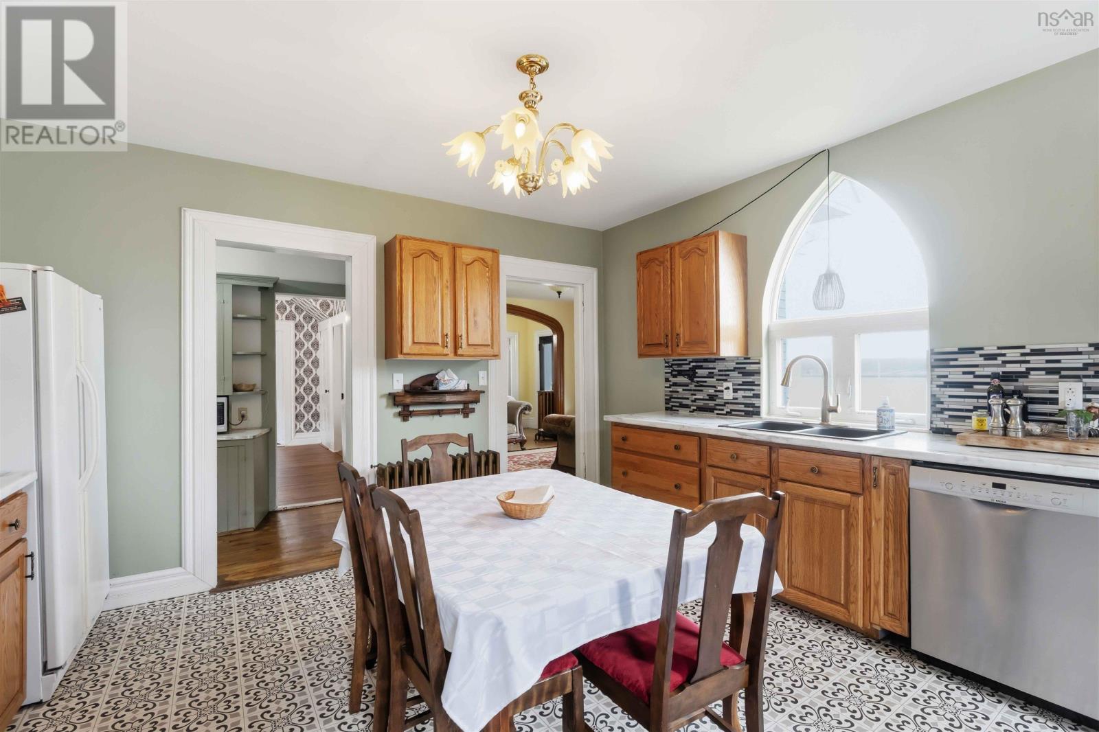 Property 19 of 50 of 187 Water Street