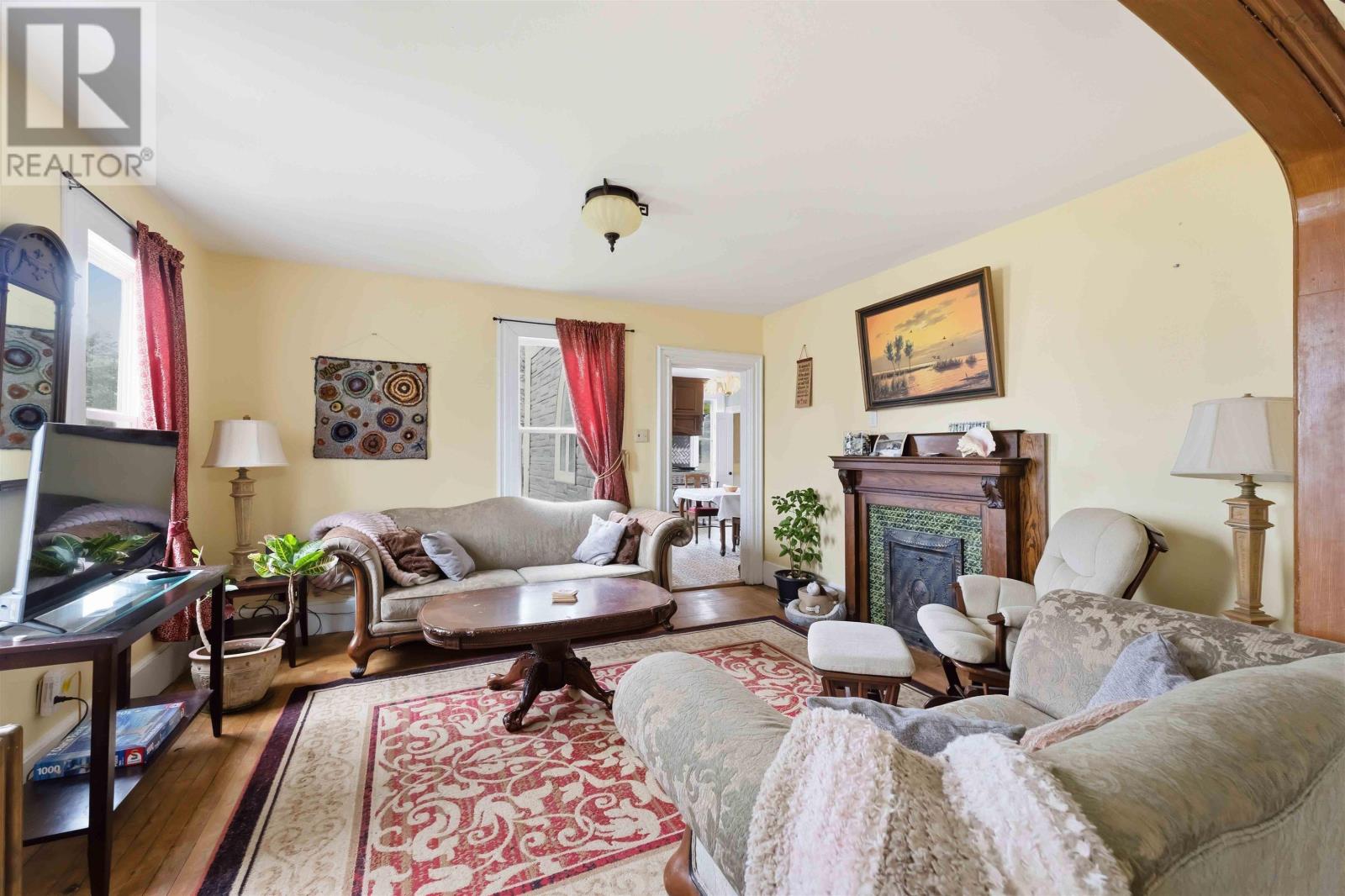 Property 27 of 50 of 187 Water Street