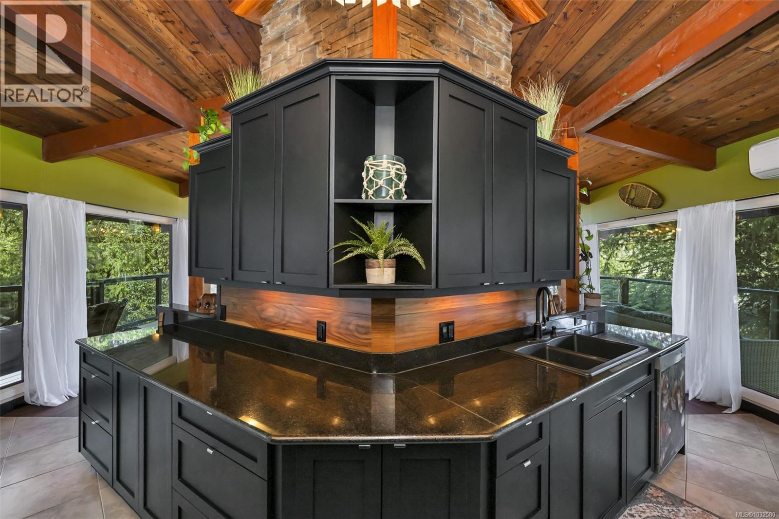6156 Genoa Bay Rd - 17