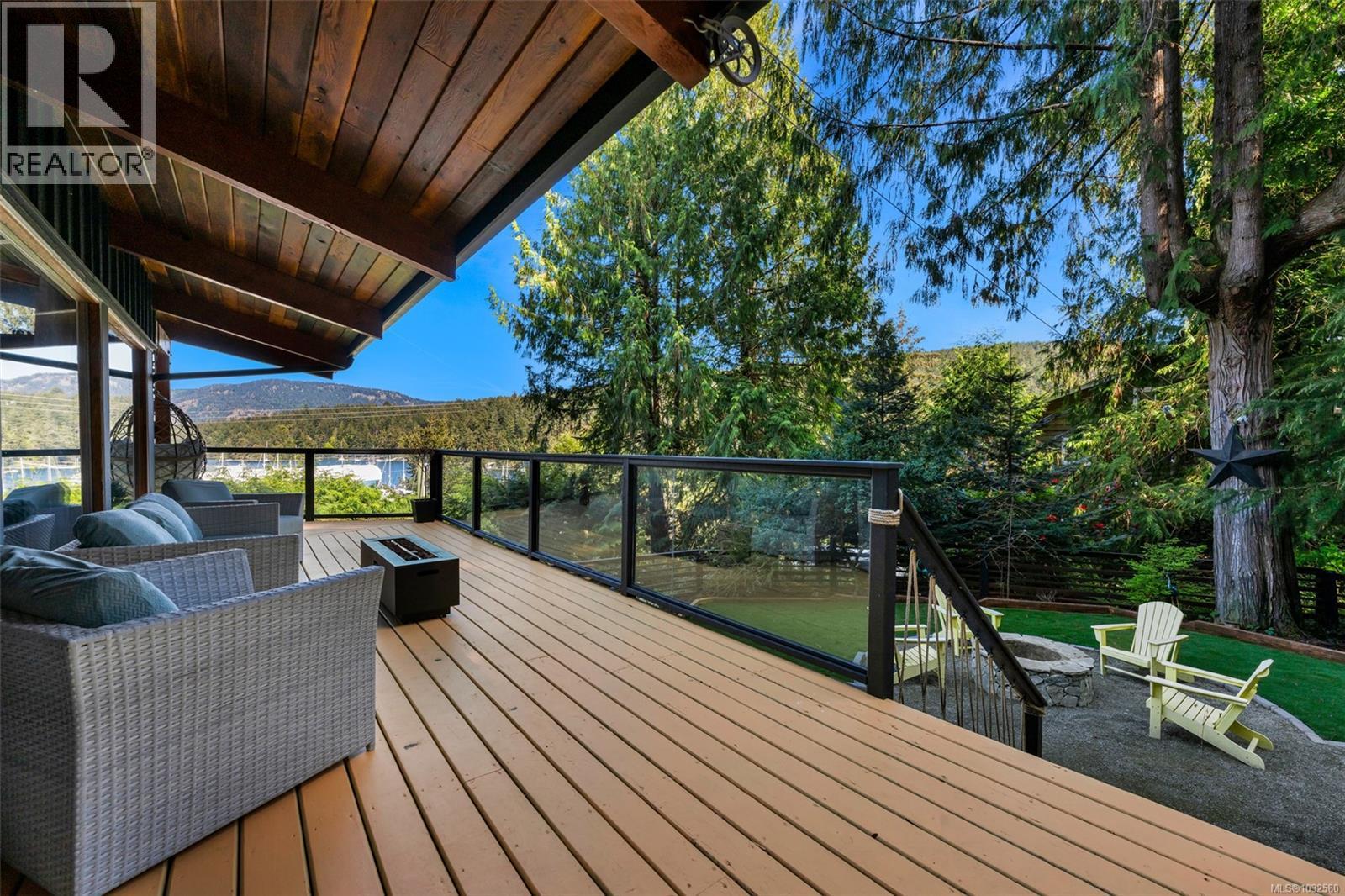 6156 Genoa Bay Rd - 35