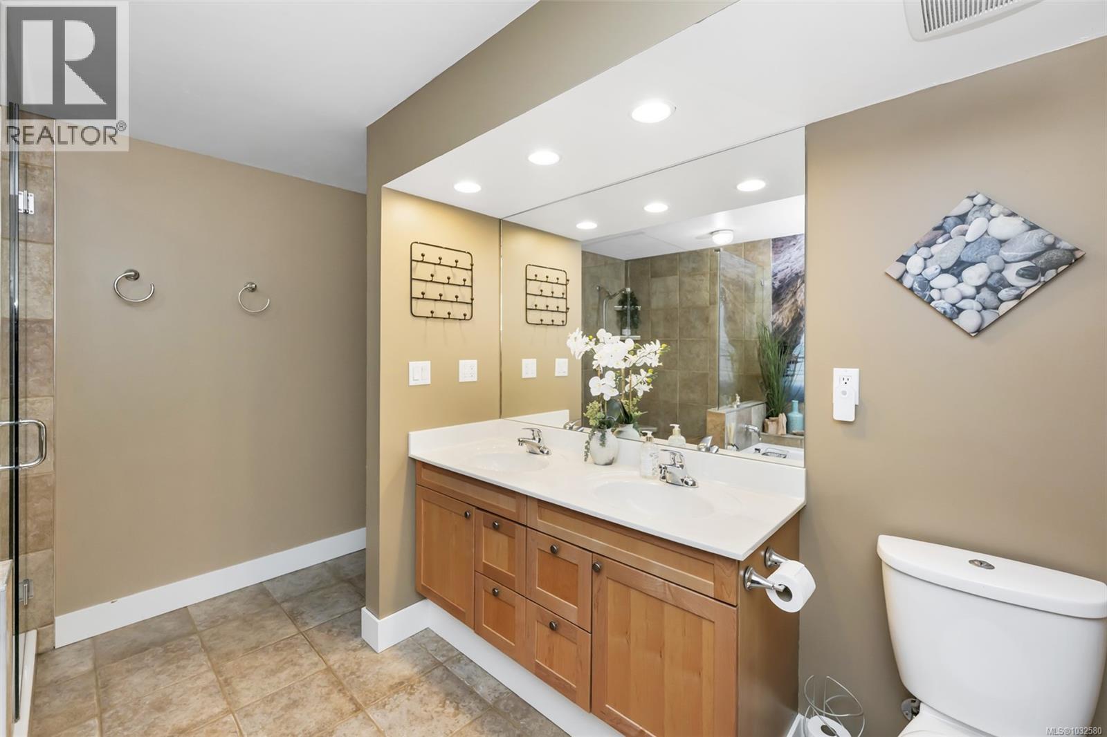 6156 Genoa Bay Rd - 41
